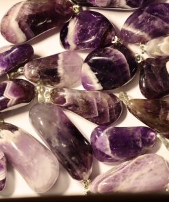 Améthyste chevron métal